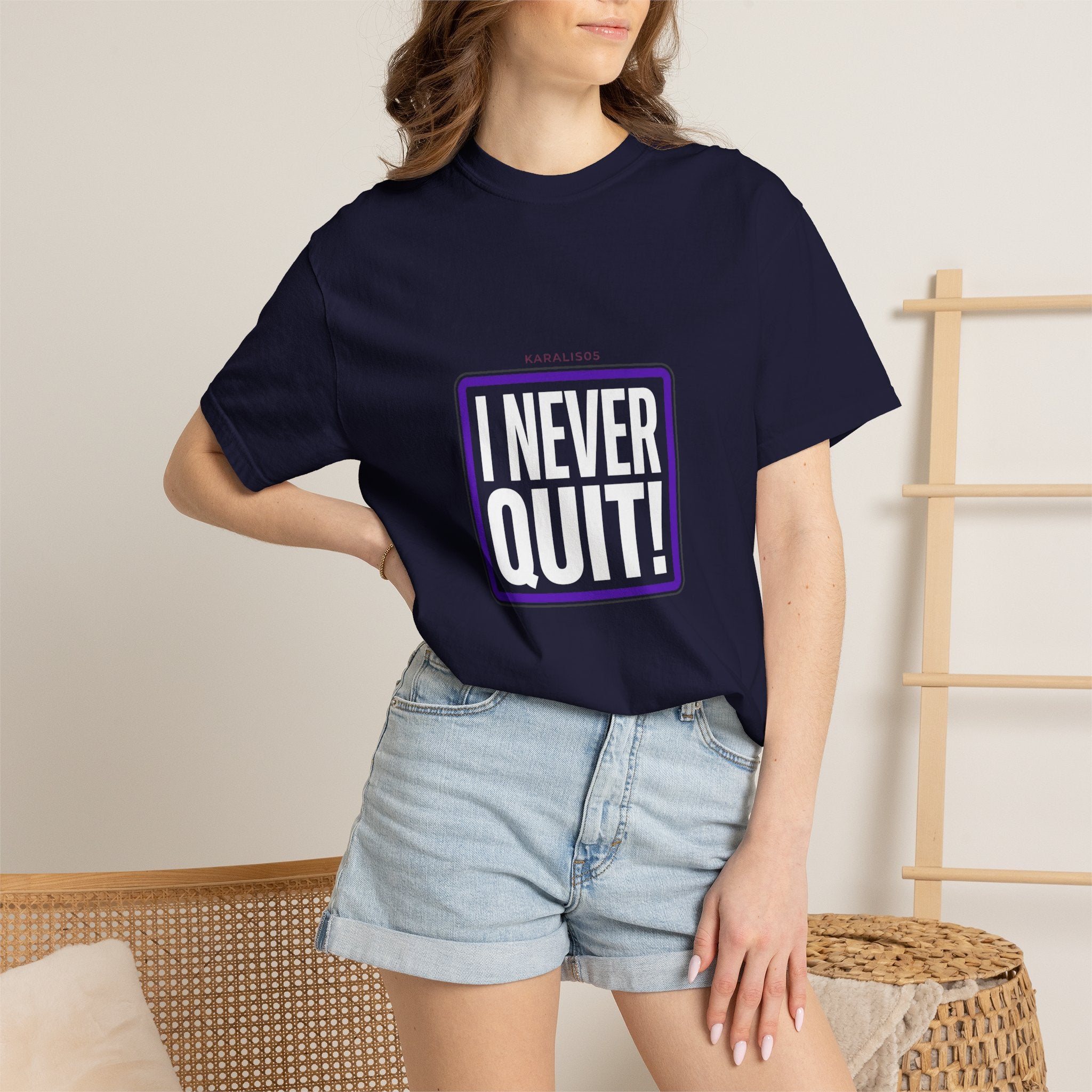 I NEVER QUIT Motivational T-Shirt