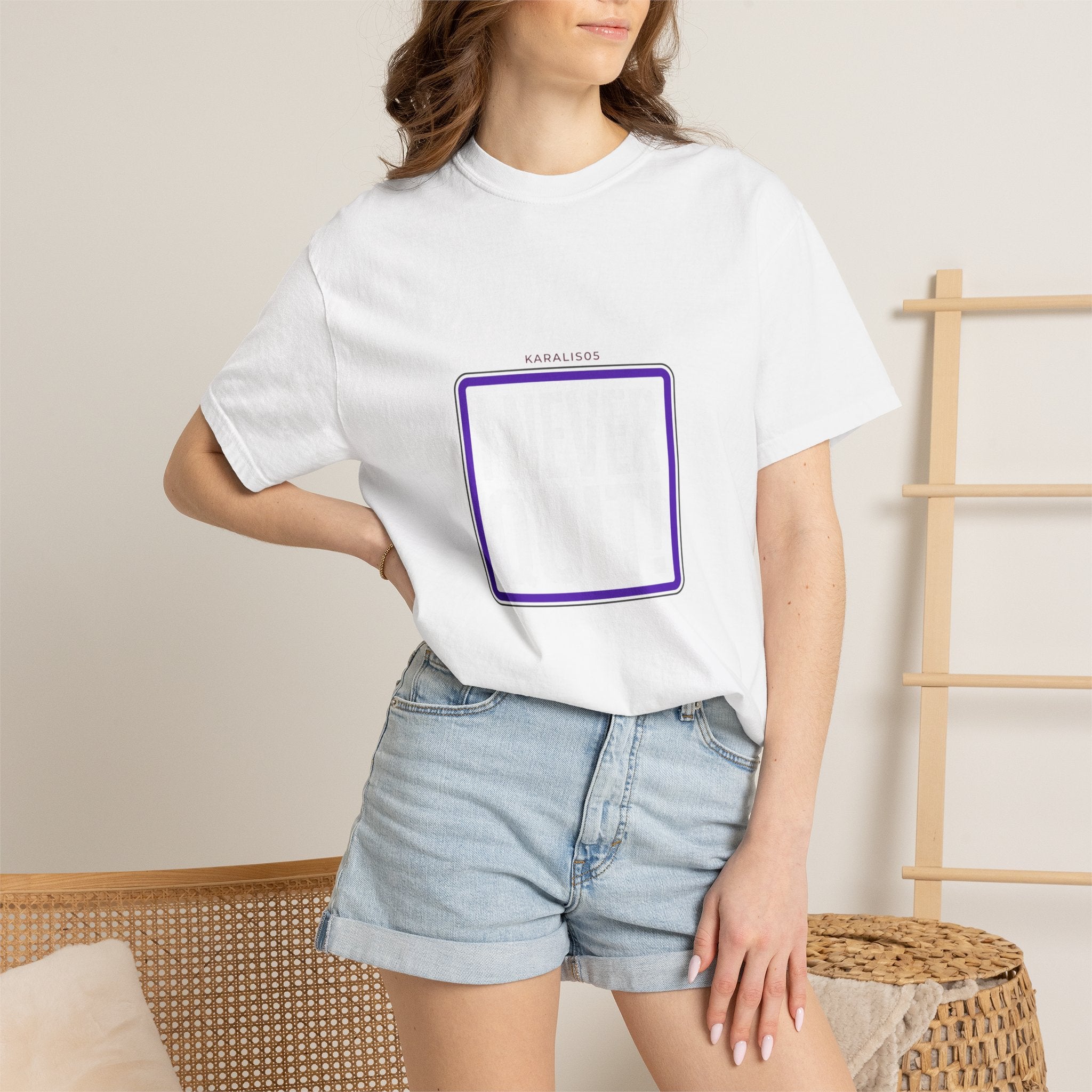 I NEVER QUIT Motivational T-Shirt